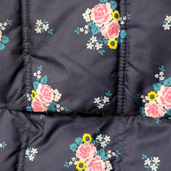Girl  winter floral Jacket size 12 - Picture 2 of 4
